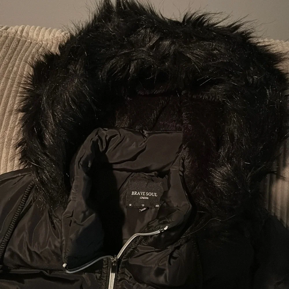 Long coat - Picture 2 of 8